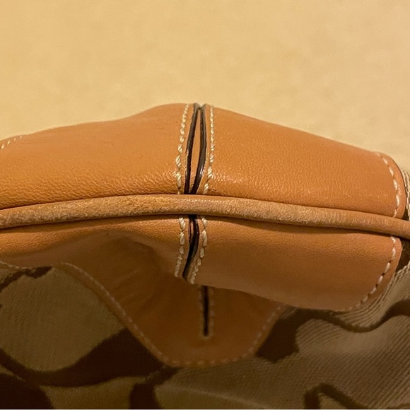 Coach Brown Purse - Picture 4 of 8